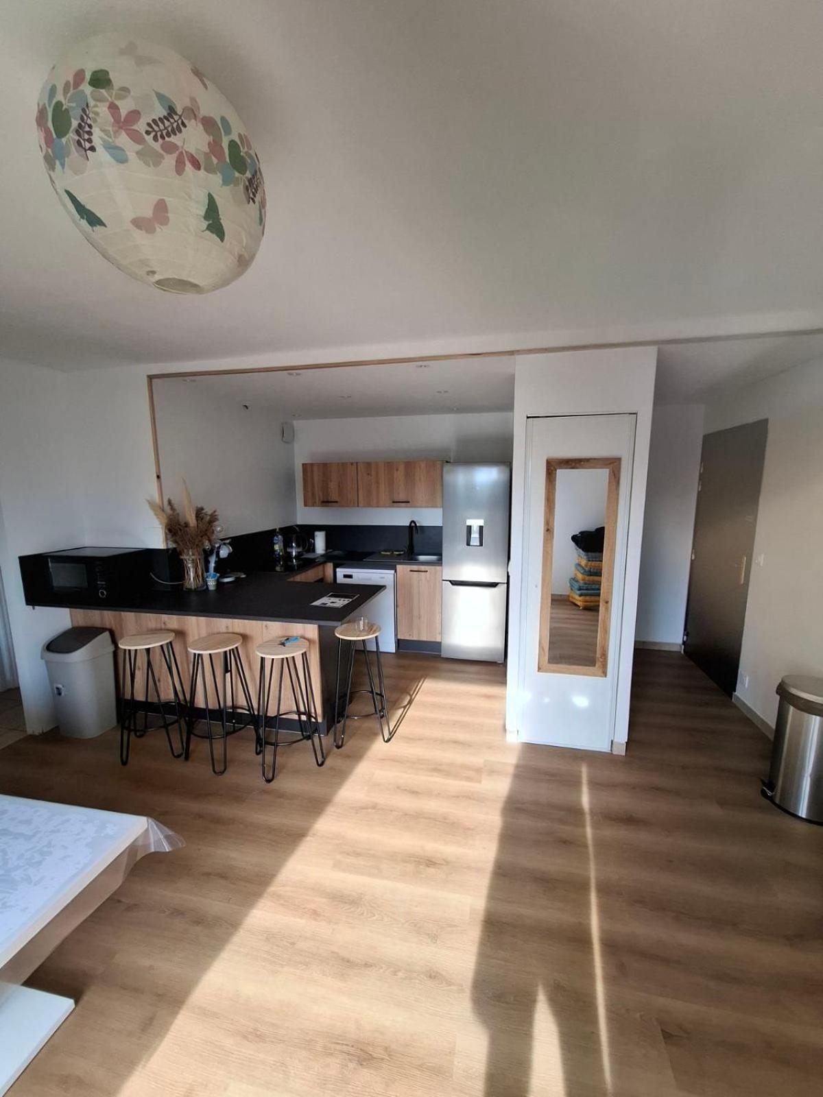 Appartement T3 - Relax Aux Portes Des 24H Du Mans Le Mans Exterior photo